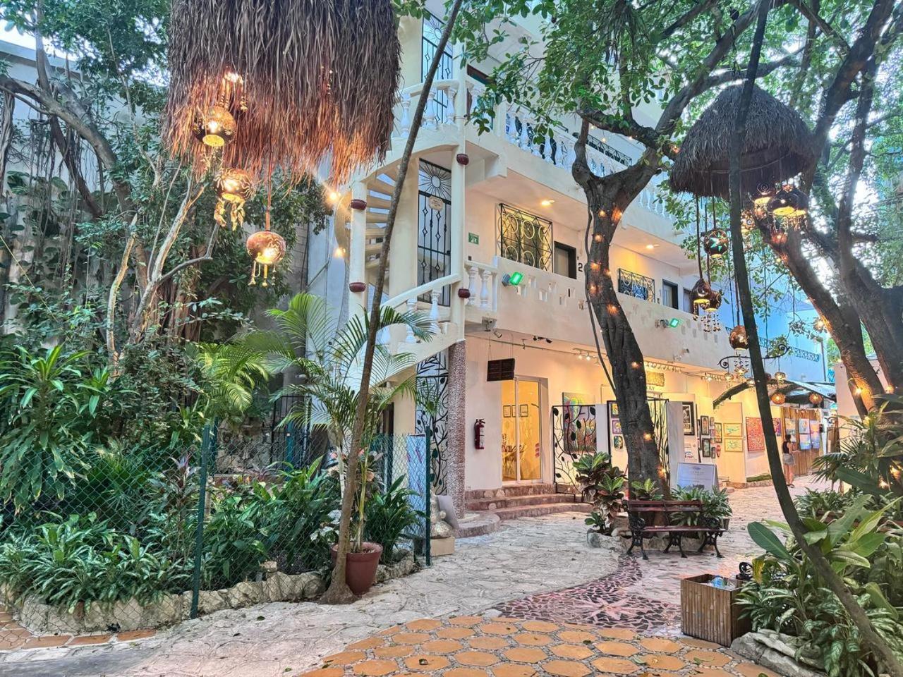 Hotel Ha Garden Gallery - 5Th Avenue Плая дел Кармен Екстериор снимка