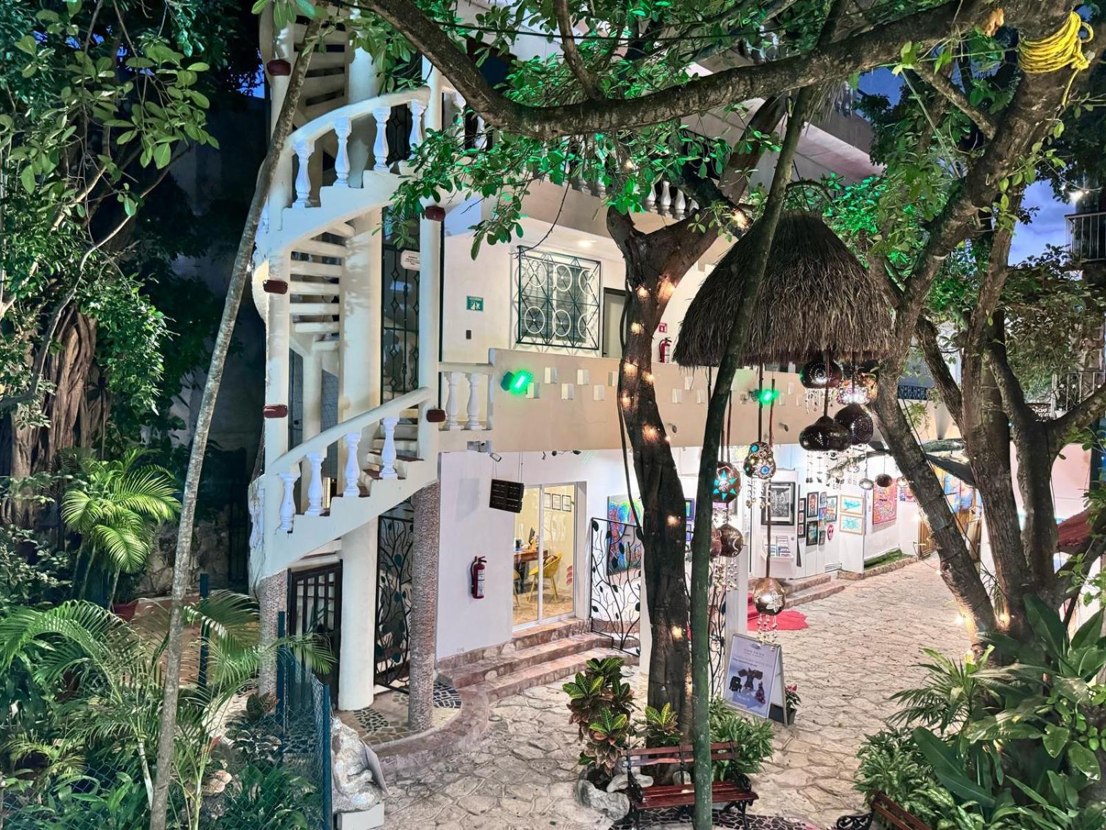 Hotel Ha Garden Gallery - 5Th Avenue Плая дел Кармен Екстериор снимка